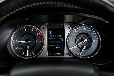 2022 TOYOTA HILUX REVO 2.4 MID Z EDITION DOUBLE CAB