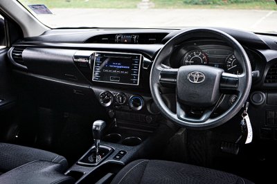 2019 TOYOTA HILUX REVO 2.4 J PLUS Z EDITION SMART CAB