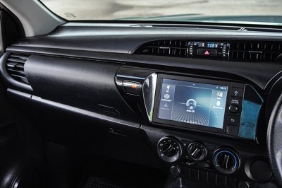 2022 Toyota Hilux Revo 2.4 SMARTCAB Z Edition Entry