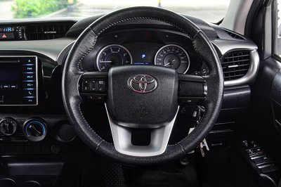 2019 Toyota HILUX REVO 2.4 DOUBLE CAB E Prerunner