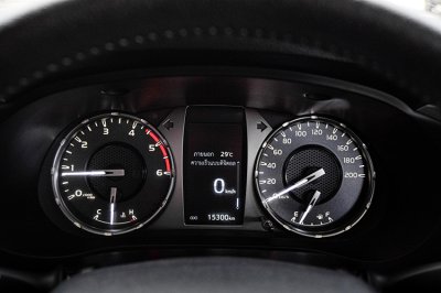 2022 TOYOTA HILUX REVO 2.4 MID Z EDITION DOUBLE CAB