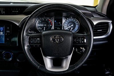 2022 TOYOTA HILUX REVO 2.4 MID Z EDITION DOUBLE CAB