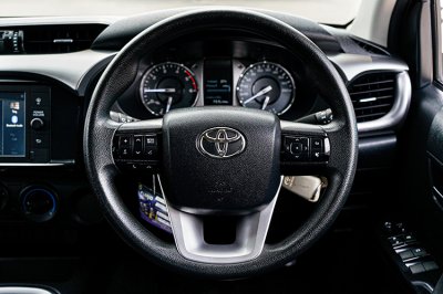 2021 TOYOTA HILUX REVO 2.4 ENTRY PRERUNNER DOUBLE CAB