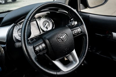 2023 Toyota Hilux Revo 2.4 DOUBLE CAB Prerunner Mid