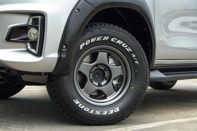 2019 Toyota HILUX REVO 2.4 DOUBLE CAB E Prerunner