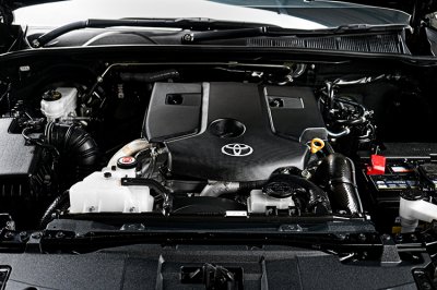2023 Toyota Hilux Revo 2.4 DOUBLE CAB Prerunner Mid