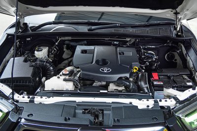 2021 Toyota Hilux Revo 2.4 SMARTCAB Prerunner Rocco Pickup