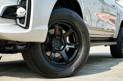 2019 TOYOTA HILUX REVO 2.4 E PRERUNNER DOUBLE CAB