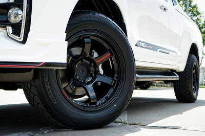 2017 TOYOTA HILUX REVO 2.4 TRD SPORTIVO PRERUNNER SMART CAB