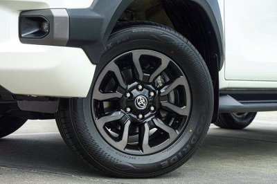 2021 Toyota Hilux Revo 2.4 SMARTCAB Prerunner Rocco Pickup