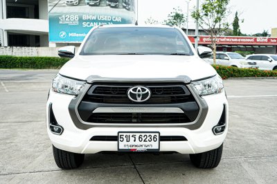 2021 TOYOTA HILUX REVO 2.4 ENTRY PRERUNNER DOUBLE CAB