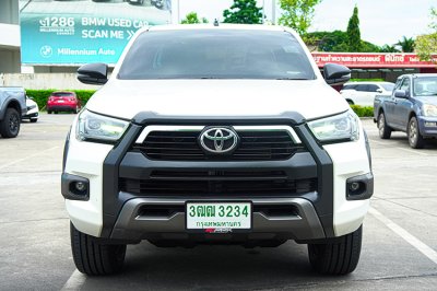 2021 Toyota Hilux Revo 2.4 SMARTCAB Prerunner Rocco Pickup