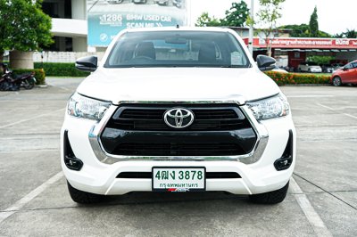 2022 Toyota Hilux Revo 2.4 Smart Cab Z Edition Entry