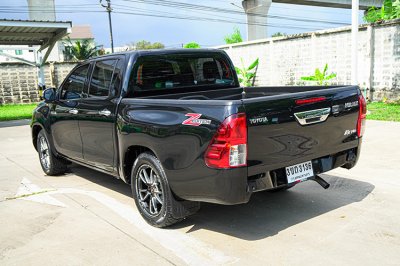 2022 TOYOTA HILUX REVO 2.4 MID Z EDITION DOUBLE CAB