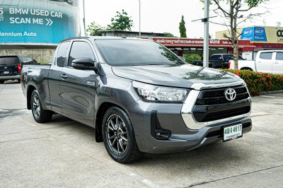 2023 Toyota Hilux Revo 2.4 SMARTCAB Z Edition Entry