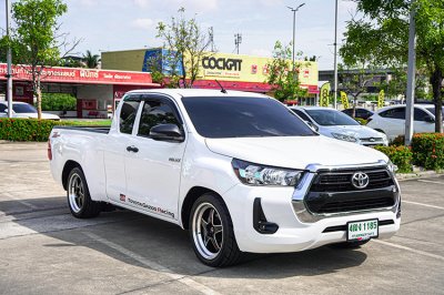 2022 Toyota Hilux Revo 2.4 SMARTCAB Z Edition Entry