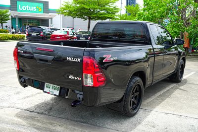 2022 Toyota HILUX REVO 2.4 SMART CAB Z Edition Entry