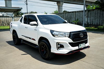 2017 TOYOTA HILUX REVO 2.4 TRD SPORTIVO PRERUNNER SMART CAB