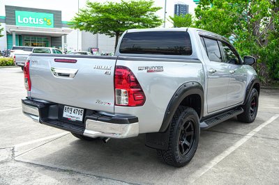 2019 Toyota HILUX REVO 2.4 DOUBLE CAB E Plus Prerunner