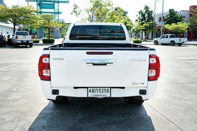 2024 TOYOTA HILUX REVO 2.4 MID Z EDITION SMART CAB