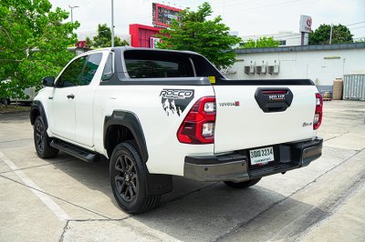 2021 Toyota Hilux Revo 2.4 SMARTCAB Prerunner Rocco Pickup