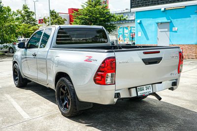 2022 Toyota HILUX REVO 2.4 Z Edition Entry Smart Cab