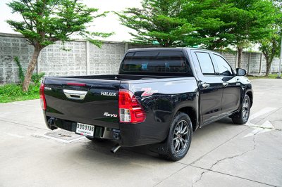 2022 TOYOTA HILUX REVO 2.4 MID Z EDITION DOUBLE CAB
