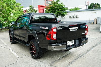 2023 Toyota Hilux Revo 2.4 DOUBLE CAB Prerunner Mid