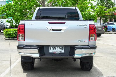 2019 Toyota HILUX REVO 2.4 DOUBLE CAB E Plus Prerunner