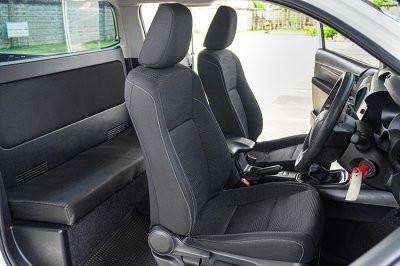 2023 Toyota Hilux Revo Z Edition Entry