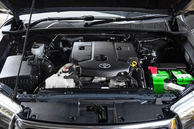 2019 Toyota HILUX REVO 2.4 E Plus Prerunner Double Cab