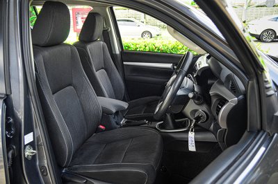 2019 Toyota HILUX REVO 2.4 E Plus Prerunner Double Cab
