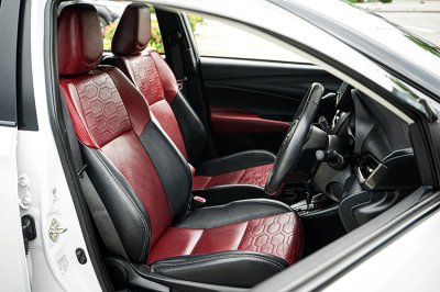 2023 Toyota Yaris 1.2 (ปี 17-22) Premium S Hatchback