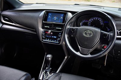 2021 TOYOTA YARIS ECO 1.2 SPORT