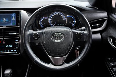 2021 TOYOTA YARIS ECO 1.2 SPORT