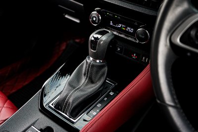 2023 Toyota Yaris Ativ 1.2 (ปี 22-28) Premium Luxury Sedan
