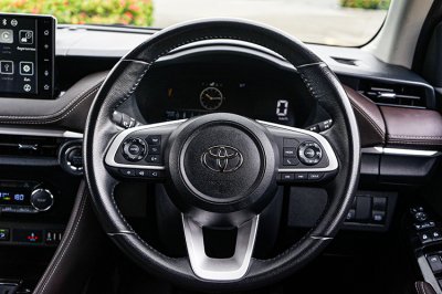 2023 Toyota Yaris Ativ 1.2 Premium