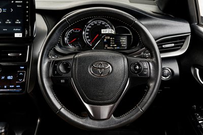 2023 Toyota Yaris 1.2 (ปี 17-22) Premium S Hatchback