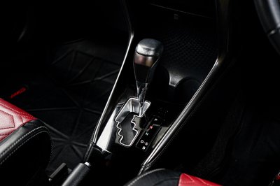 2023 Toyota Yaris 1.2 (ปี 17-22) Premium S Hatchback