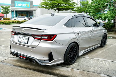 2023 Toyota Yaris Ativ 1.2 (ปี 22-28) Premium Luxury Sedan