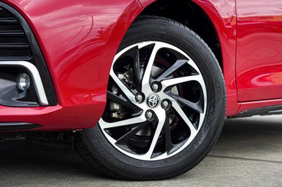 2021 Toyota YARIS 1.2 Sport