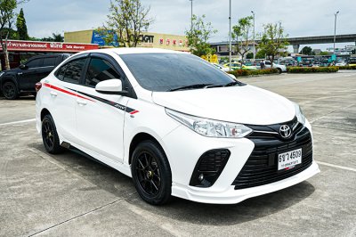 2022 Toyota Yaris Ativ 1.2 Entry