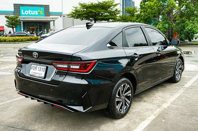 2023 Toyota Yaris Ativ 1.2 Premium
