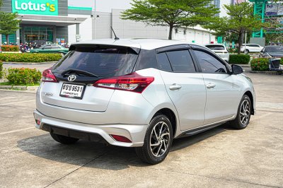 2021 TOYOTA YARIS ECO 1.2 SPORT