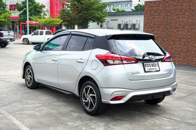 2021 TOYOTA YARIS ECO 1.2 SPORT
