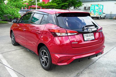 2021 Toyota YARIS 1.2 Sport