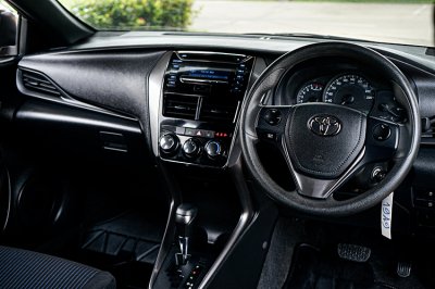 2021 Toyota Yaris 1.2 Entry