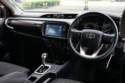 2022 TOYOTA HILUX REVO 2.4 MID Z EDITION DOUBLE CAB