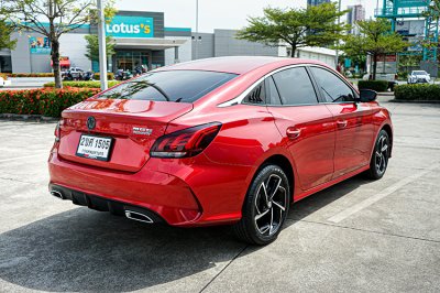 2022 MG 5 1.5 X SUNROOF