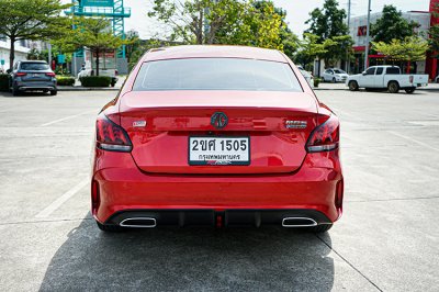 2022 MG 5 1.5 X SUNROOF